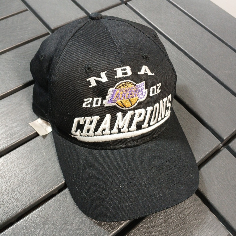 Los Angeles Lakers 2002 NBA Champions 3 Peat Vintage Adjustable Cap Hat‎ HA